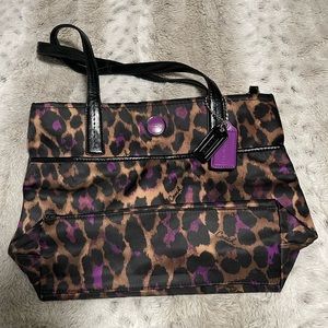 Leopard print medium Coach shoulder bag